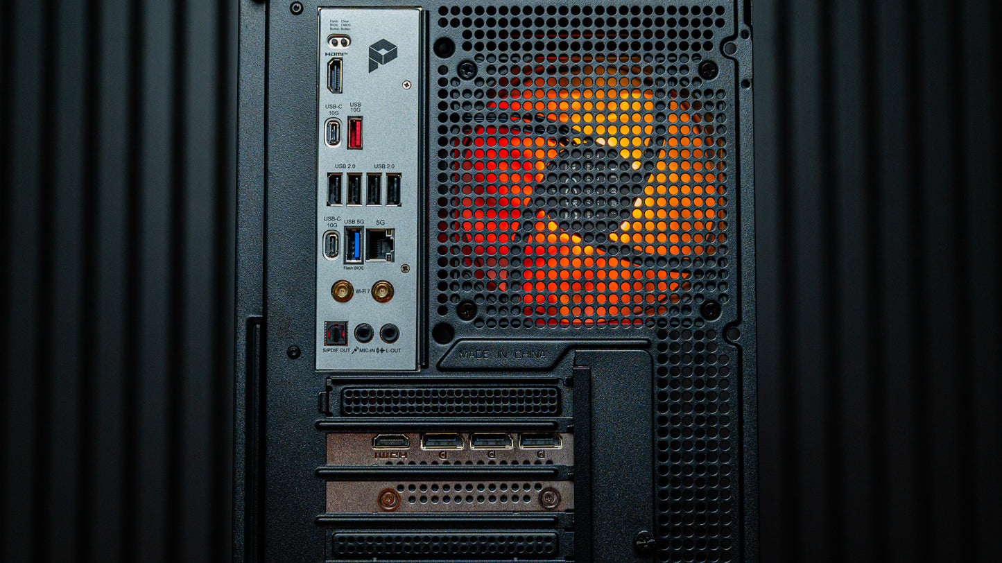 MFAM Signature Edition Intel RTX 5070 Gaming PC